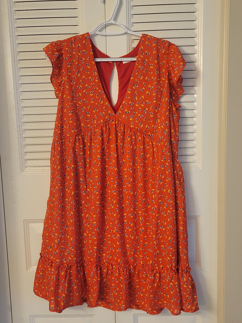Women’s Red Floral V-Neck Ruffle Dress
